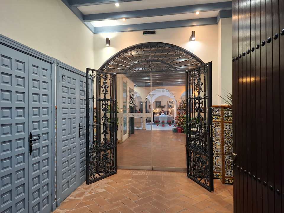 Außenansicht Hotel ITC Sevilla by Soho Boutique