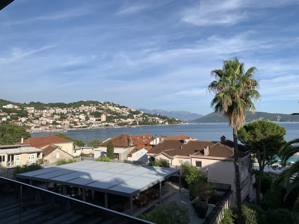 Ausblick Palmon Bay Hotel & Spa