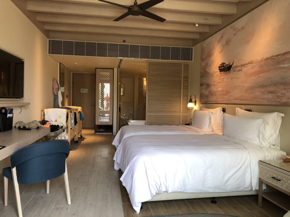 Zimmer Saadiyat Rotana Resort &  Villas