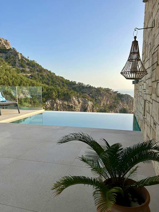 Pool Two Goats Villas