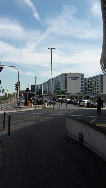 Außenansicht  Maritim Hotel Düsseldorf