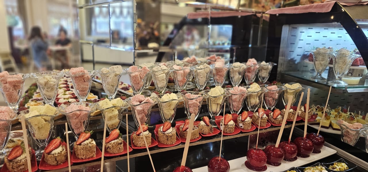 Gastro Dream World Aqua Hotel