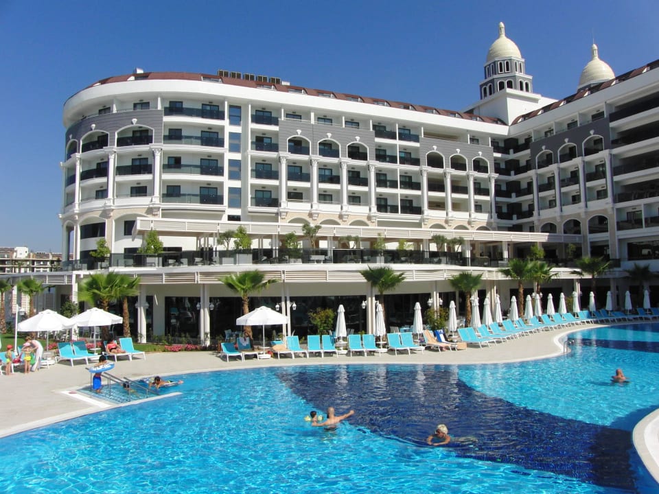 Blick auf Hotel Diamond Premium Hotel & Spa