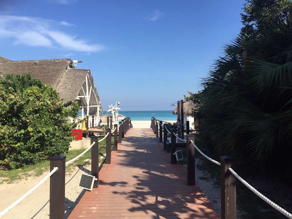 Weg zum Strand Royalton Hicacos Resort & Spa - Adults only