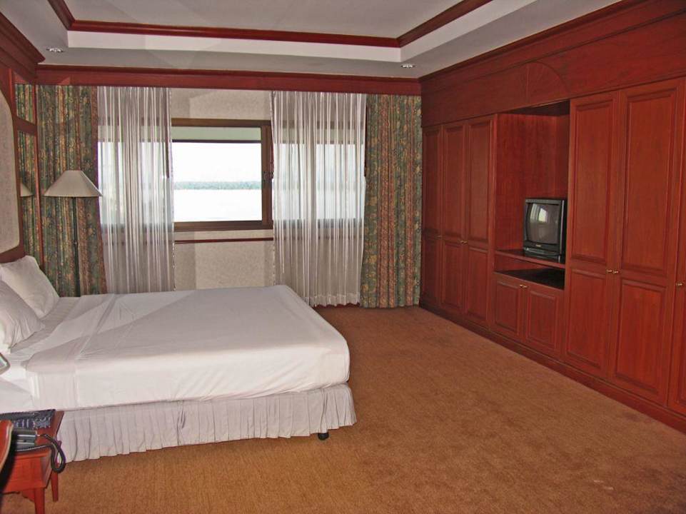 Nakhon Phanom River View Hotel, Schlafzimmer Nakhon Phanom River View Hotel