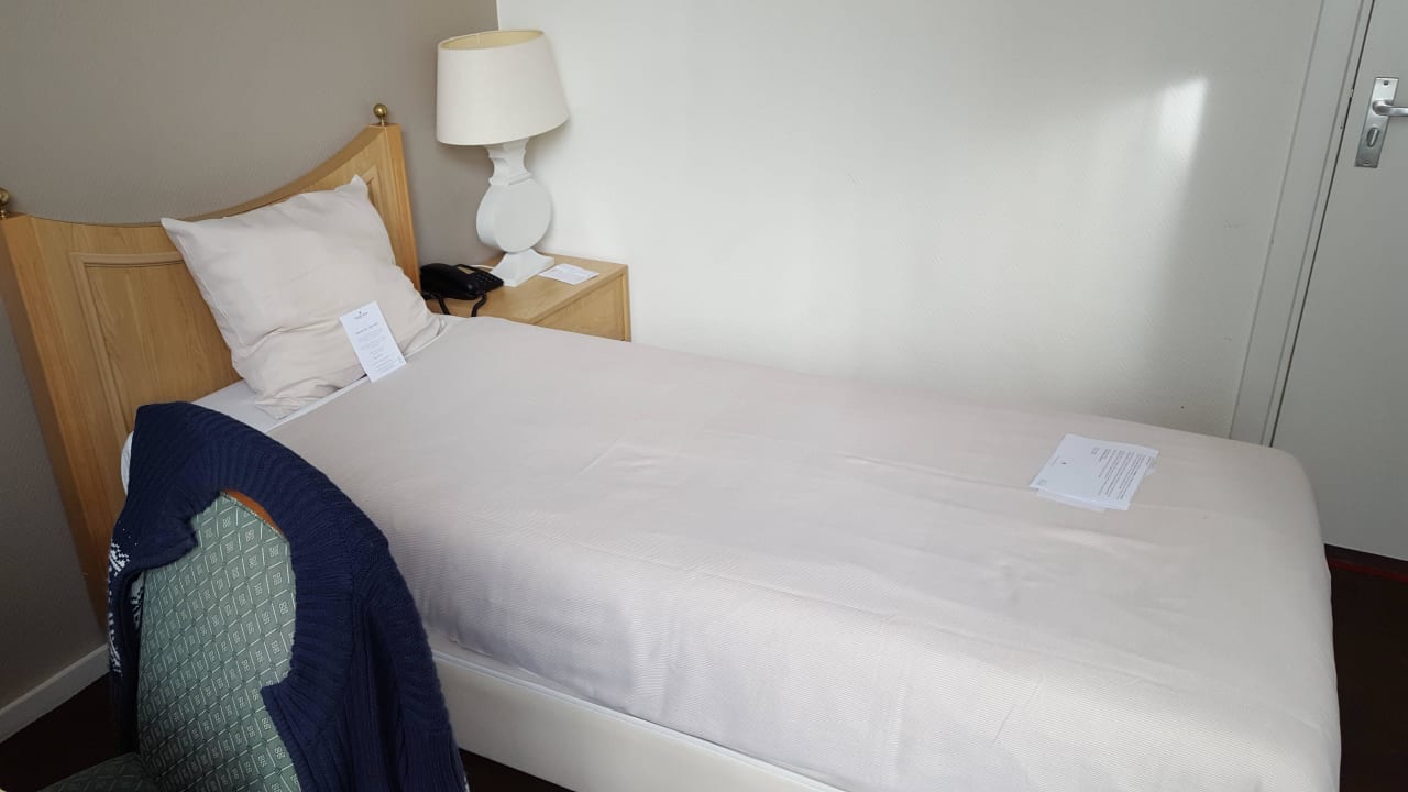 Bett Golden Tulip Hotel Noordwijk Beach