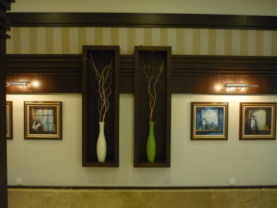 Schön dekorierte Wand Side Mare Resort & Spa