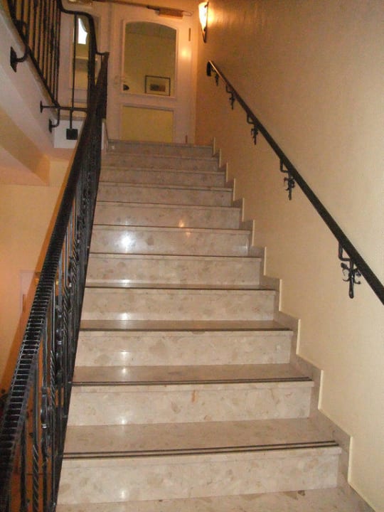 Steile Treppe Hotel Goldene Krone