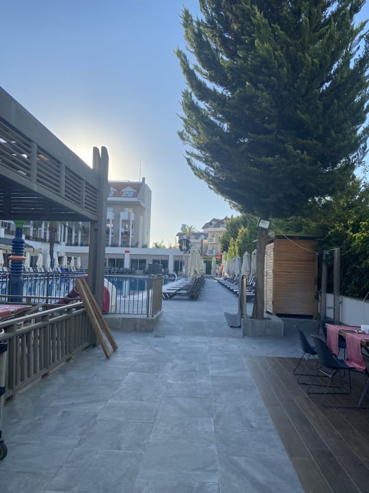 Außenansicht Side Story Resort & Spa