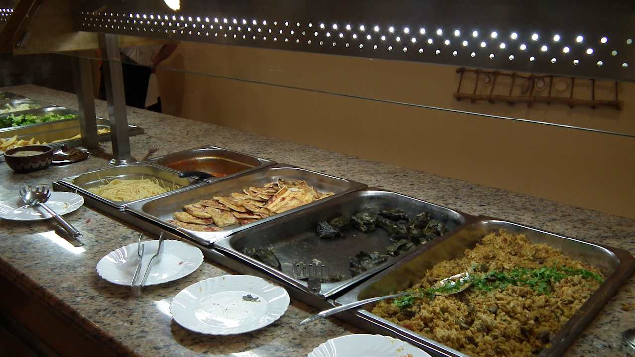 Obiad bądź kolacja Paradise Beach Hotel