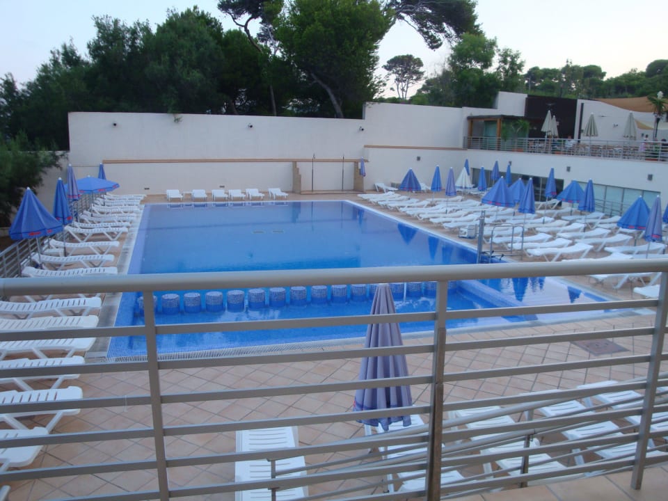 Pool am Abend Hotel Na Forana