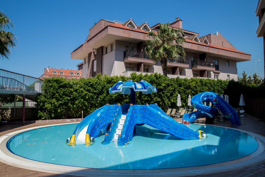 Pool Hane Family Resort