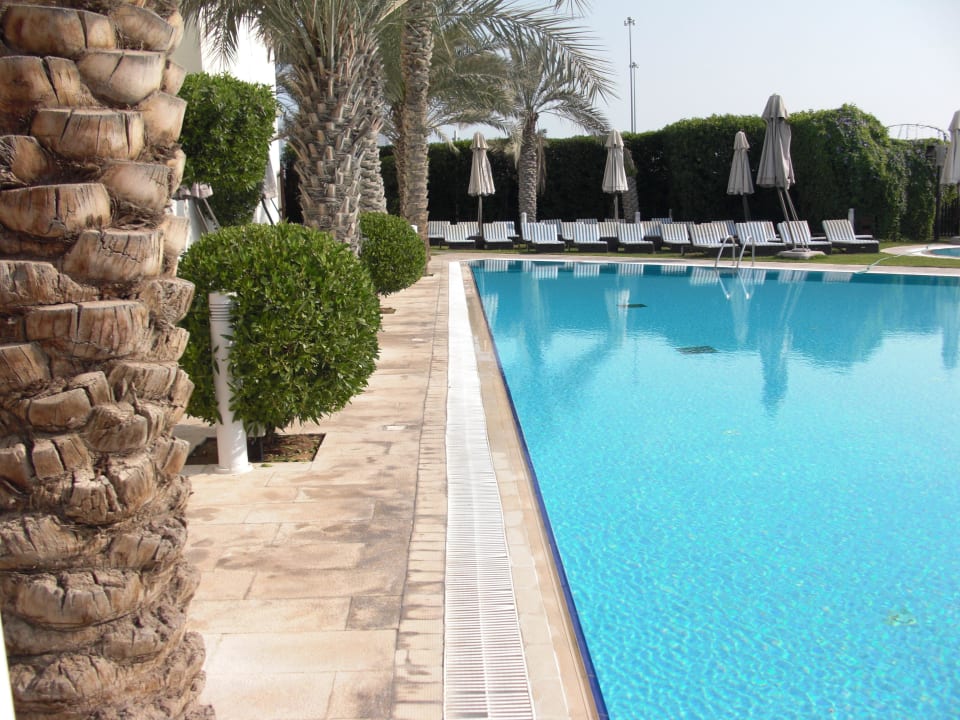 31° C herrlich warmer Pool Hotel One to one The Village