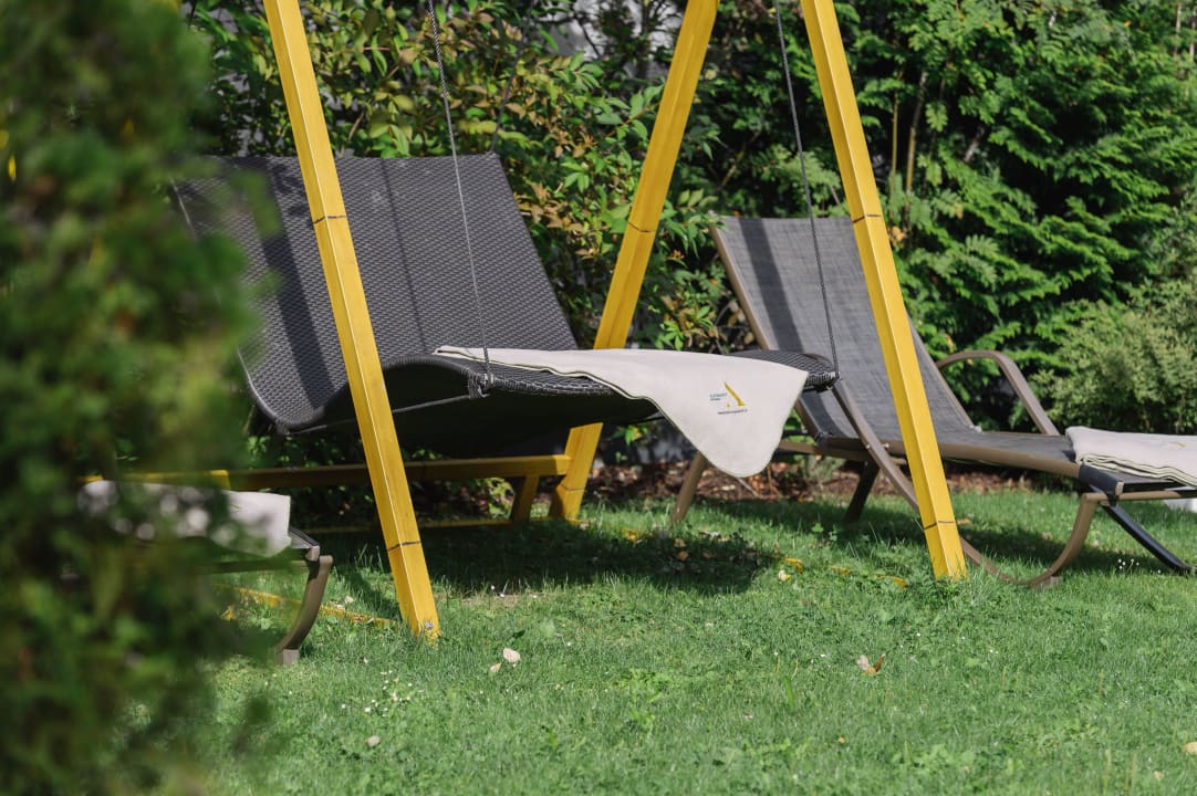 Schwebeliege  Aktivhotel Alpendorf