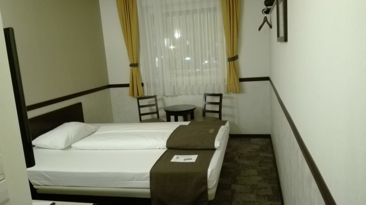 Zimmer Toyoko Inn Frankfurt Central Station