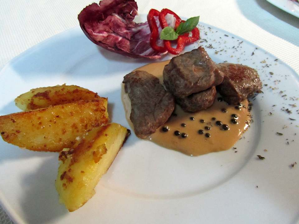 Entrecote mit grünem Pfeffer TUI Blue Puntamare
