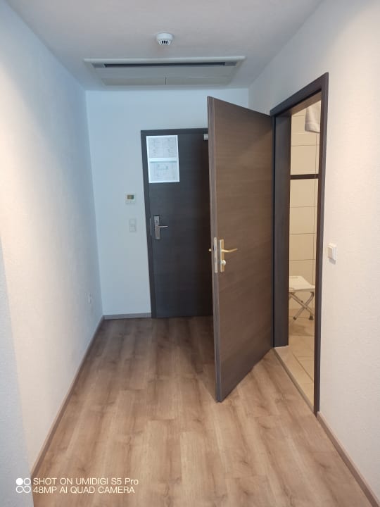 Zimmer Hotel in Laisen