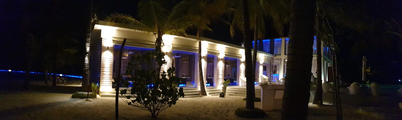 Pool OZEN LIFE MAADHOO