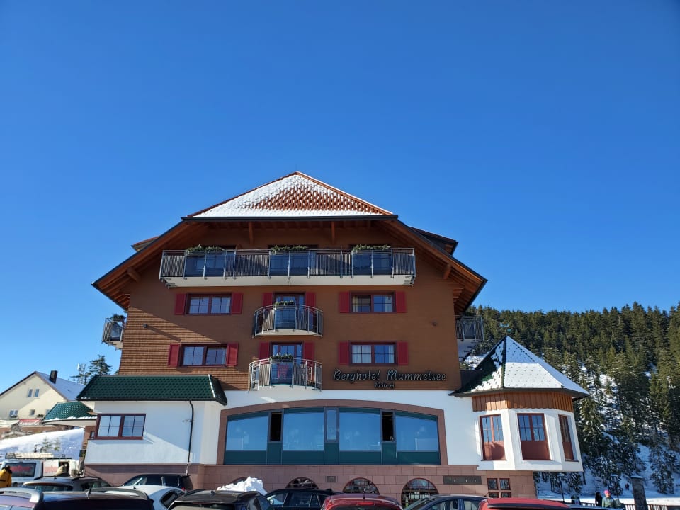 Außenansicht Berghotel Mummelsee