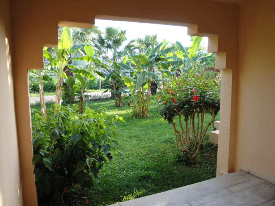 Terrassenausblick VONRESORT Golden Beach