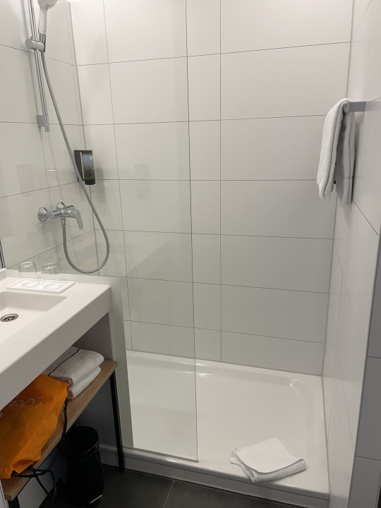 Zimmer LOGINN Hotel Leipzig by ACHAT