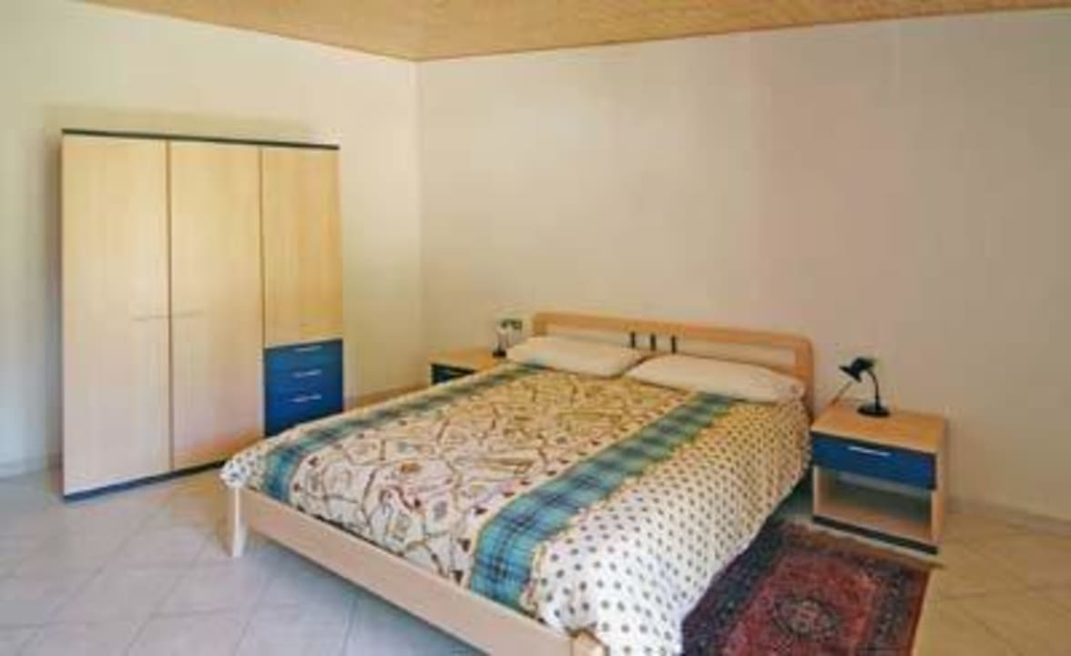 Schlafzimmer einer Wohnung Casa Silvana