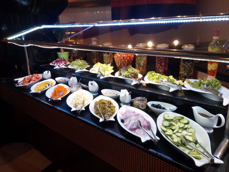 Lecker Al Raha Beach Resort & Spa