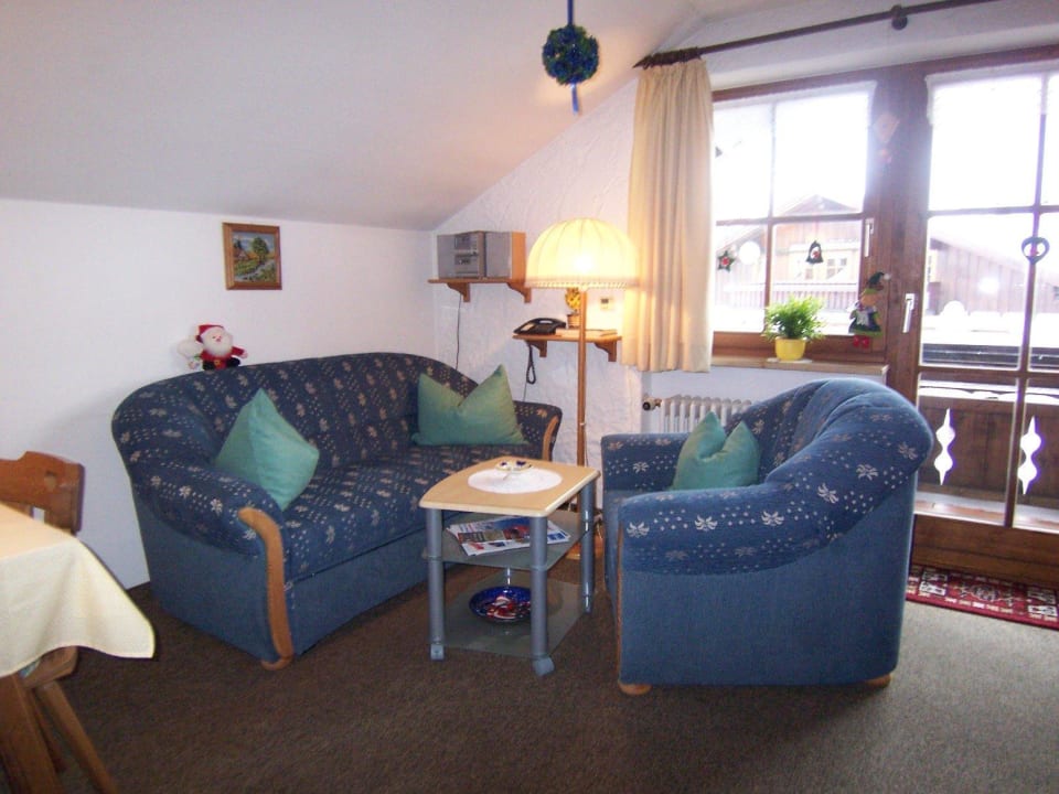 Wohnraum mit Essplatz Ferienwohnung  Am Dorfbach