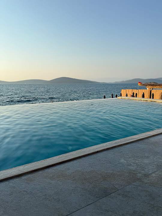 Pool İsolina Bodrum