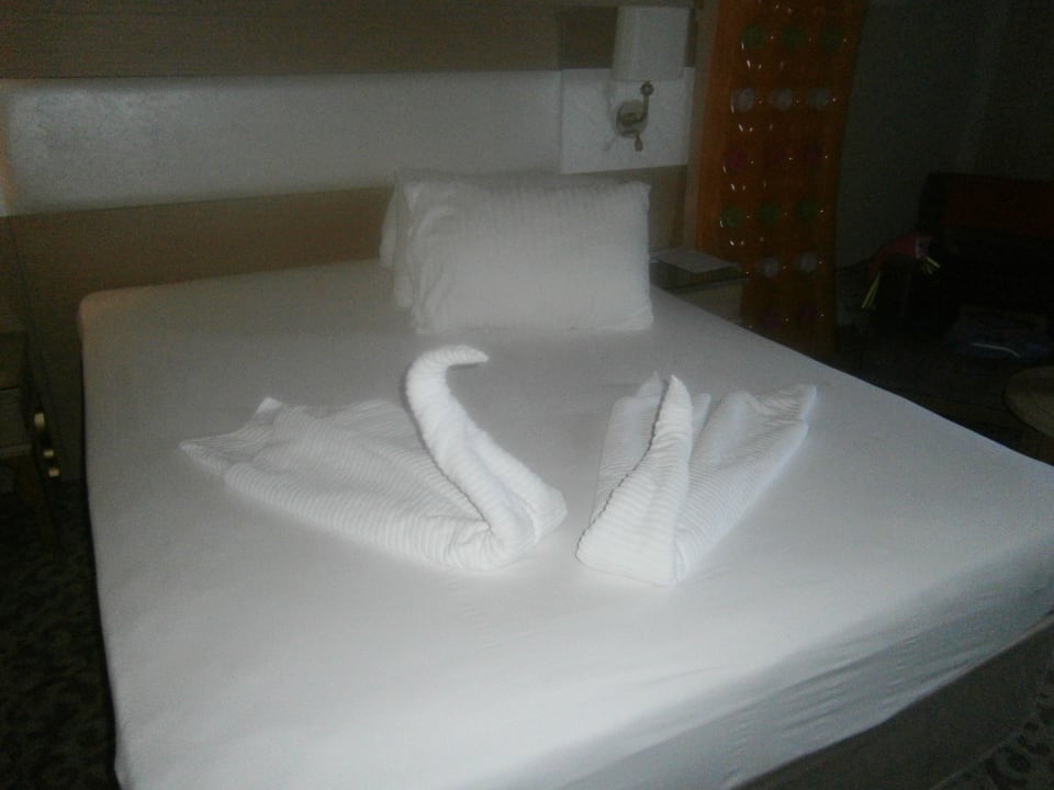 Schöne Aufmerksamkeit der Putzfrau Villa Side Residence