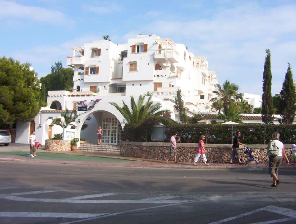 Eingang zum Hotel Gavimar La Mirada Club Resort