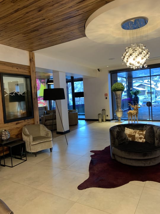 Lobby Hotel ADAPURA Wagrain
