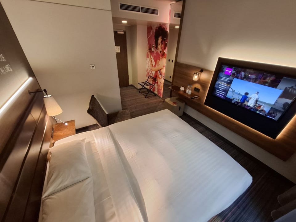 Zimmer MOXY Frankfurt East