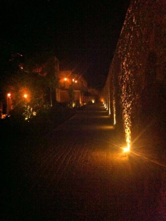 Abendliche Beleuchtung Atlantica Belvedere Resort