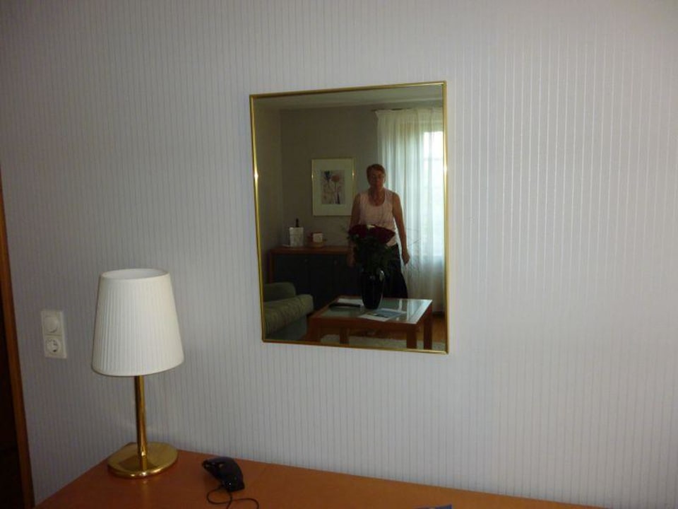 Wohnzimmer mit mehr wie üblichkeiten Schlosshotel Bad Wilhelmshöhe Conference & Spa