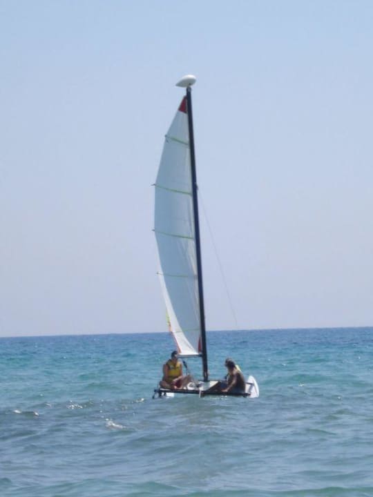 Katamaran-Fahrt Omar Khayam Resort & Aquapark