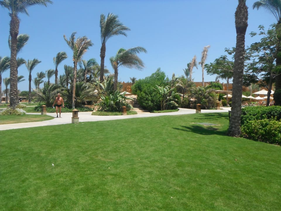 Schöne große und grüne Gartenanlage Stella Beach Resort & Spa Makadi Bay