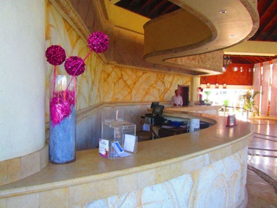 Lobby BelleVue Dominican Bay