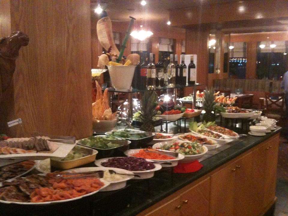 Vorspeisen Hilton Garden Inn Ras Al Khaimah