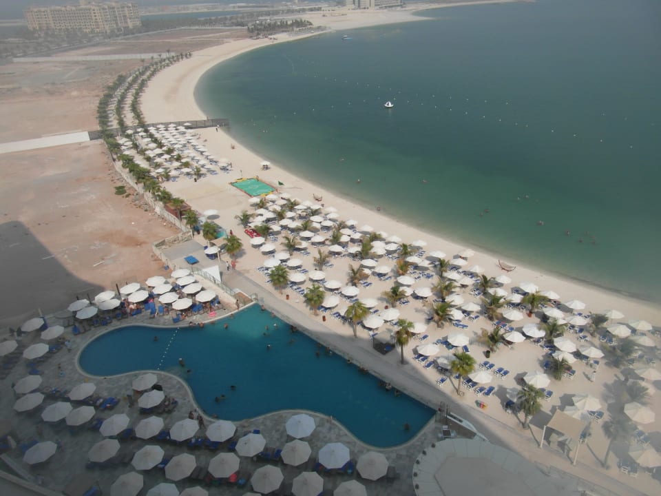Strand Hampton by Hilton Marjan Island