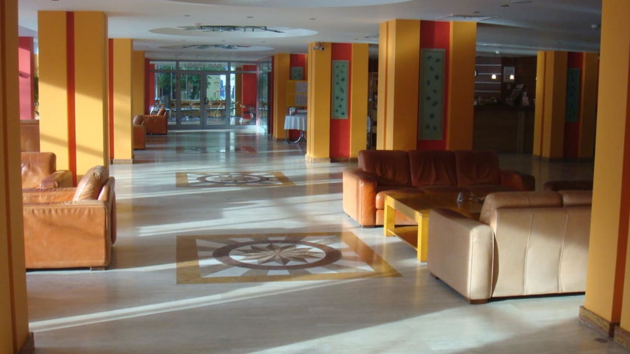 Lobby HVD Viva Club Hotel