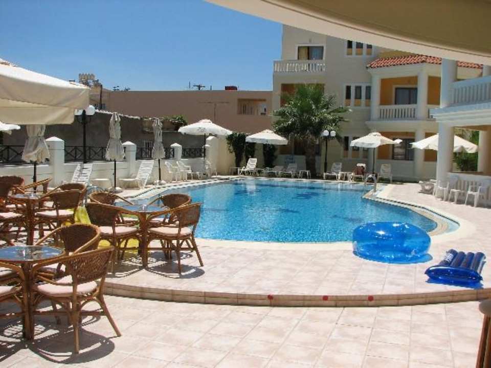 Pool Hotel Stavroula Palace