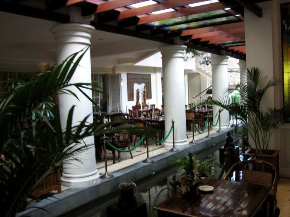 Frühstückraum The Phoenix Hotel Yogyakarta