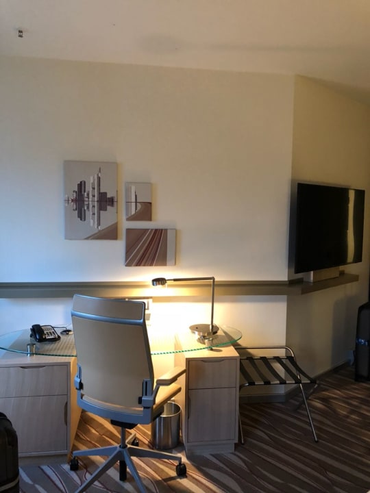 Zimmer Hilton Frankfurt Airport