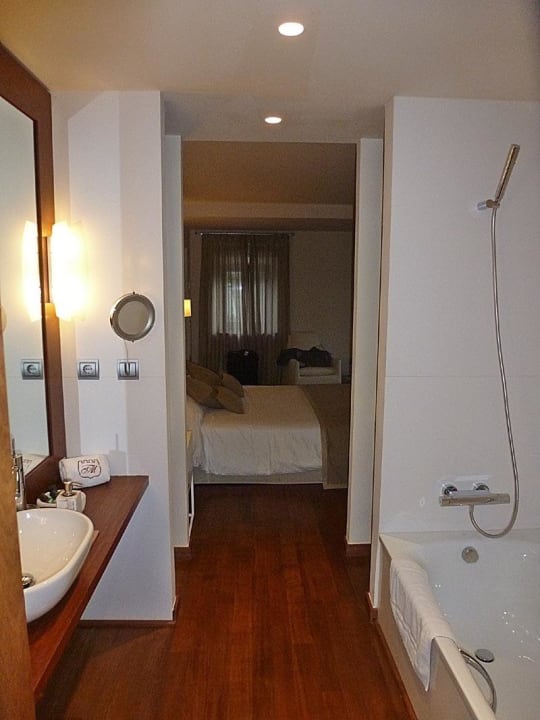 Badezimmer Hotel Mas Falet 1682