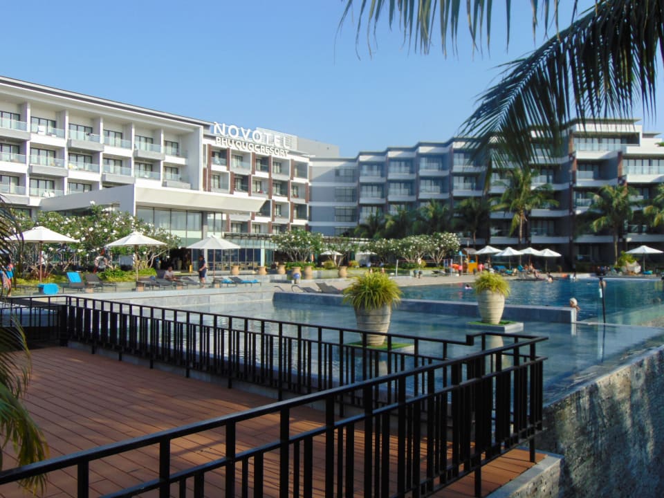Pool Novotel Phu Quoc Resort