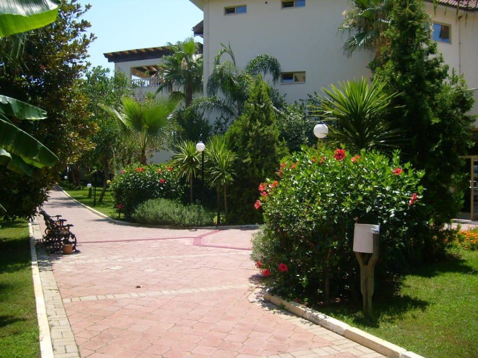 Anlage Innenhof Aydinbey Famous Resort