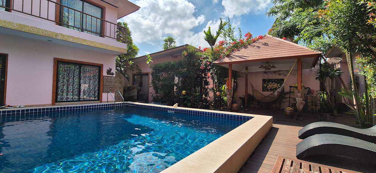 Pool PloyKhumThong Boutique Resort