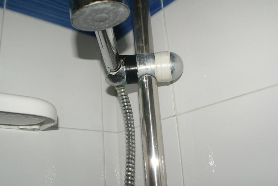 Duschkopf Cumeja Beach Club & Hotel