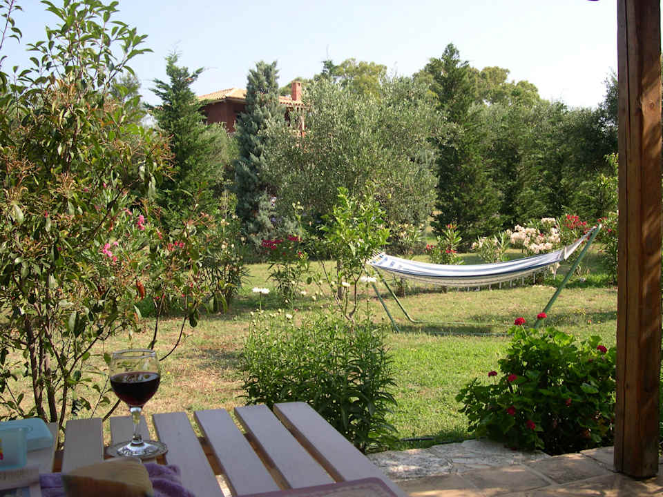 Blick von der Terrasse Hotel Logothetis Farm